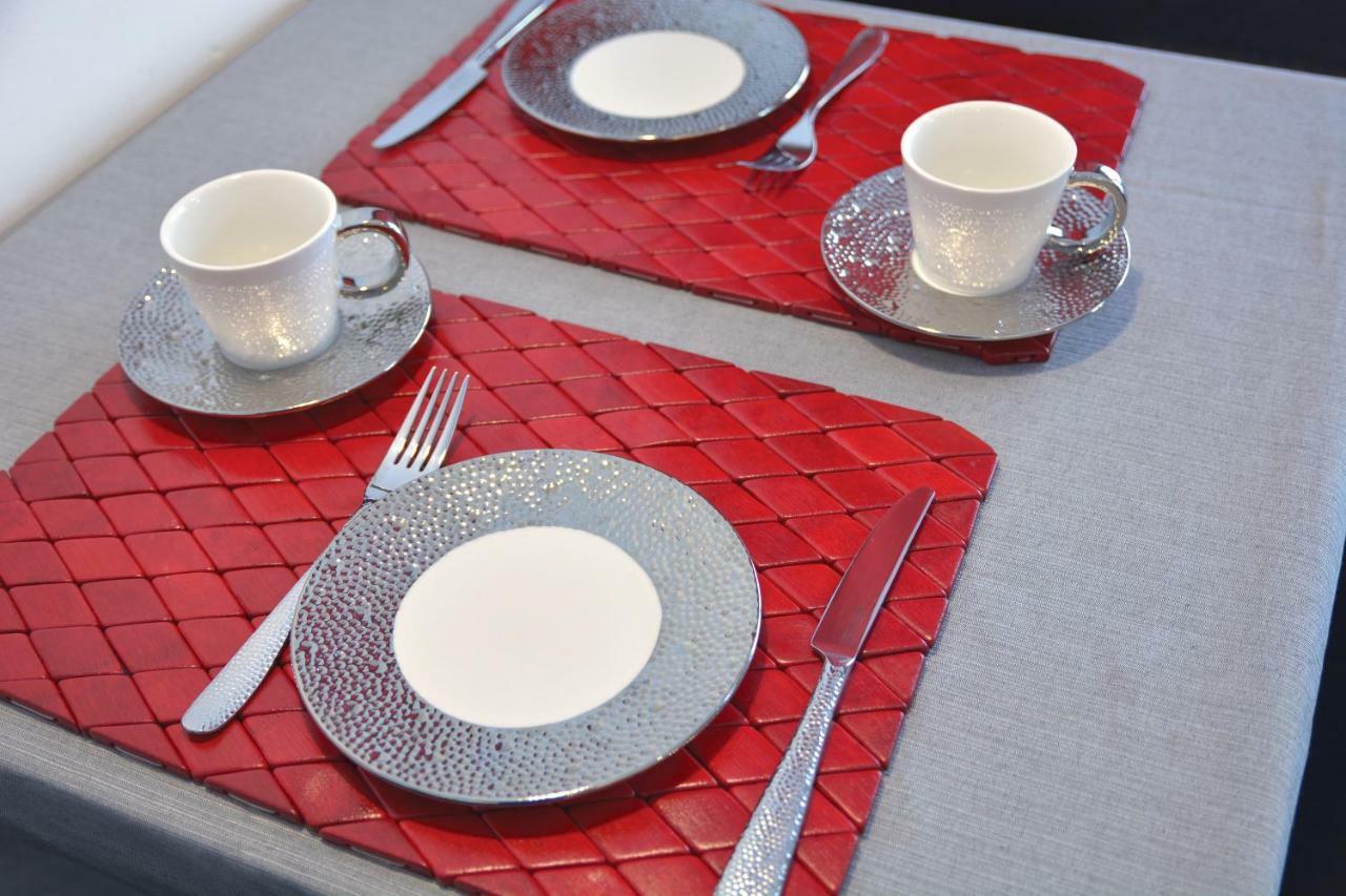 Szucha Apartments Варшава Екстериор снимка