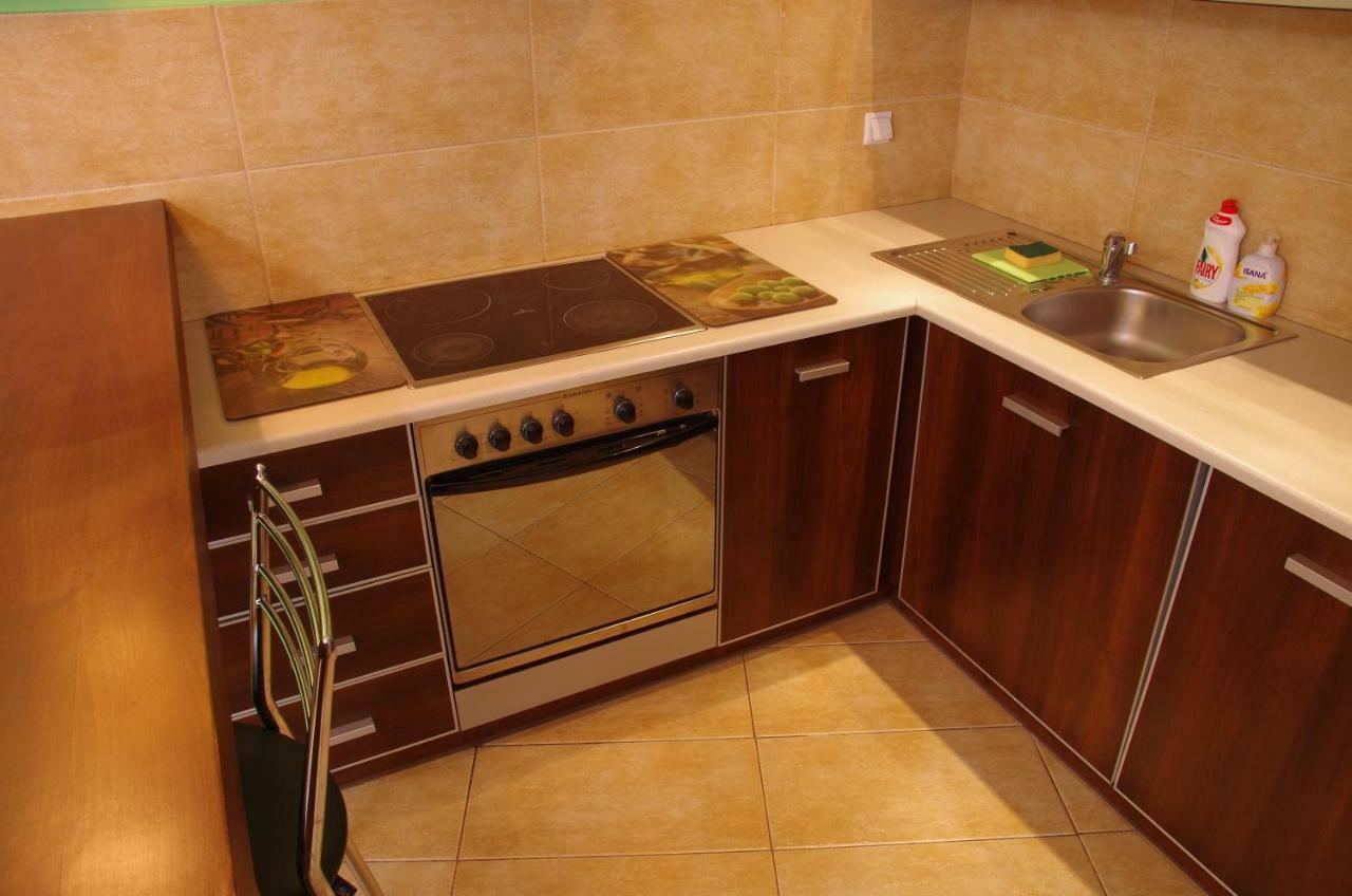 Szucha Apartments Варшава Екстериор снимка