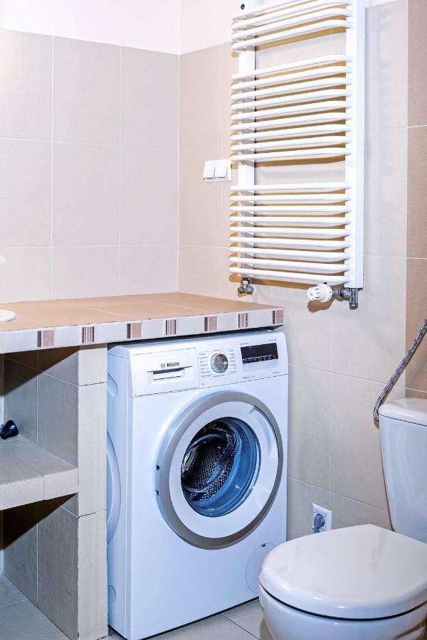 Szucha Apartments Варшава Екстериор снимка